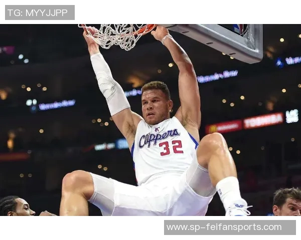 点谁呢?KOP看台球迷高喊:只有一个康纳-布拉德利 点谁呢?KOP看台球迷高喊:只有一个康纳-布拉德利