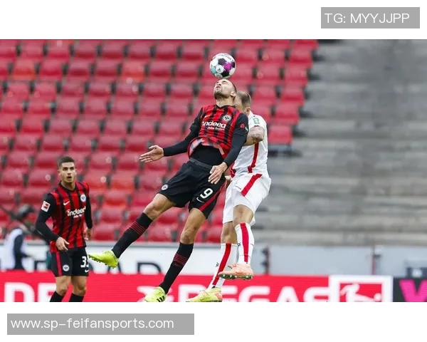 西媒:尤文、法兰克福以及斯图加特询价皇社中场苏契奇 西媒:尤文、法兰克福以及斯图加特询价皇社中场苏契奇