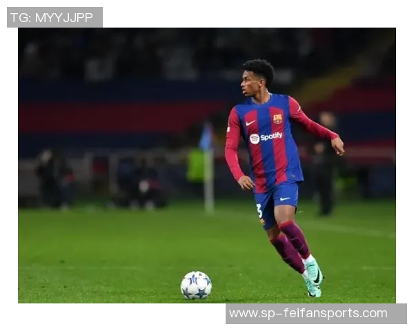 记者：亚马尔、巴尔德参加巴萨合练，二队两名门将随队训练